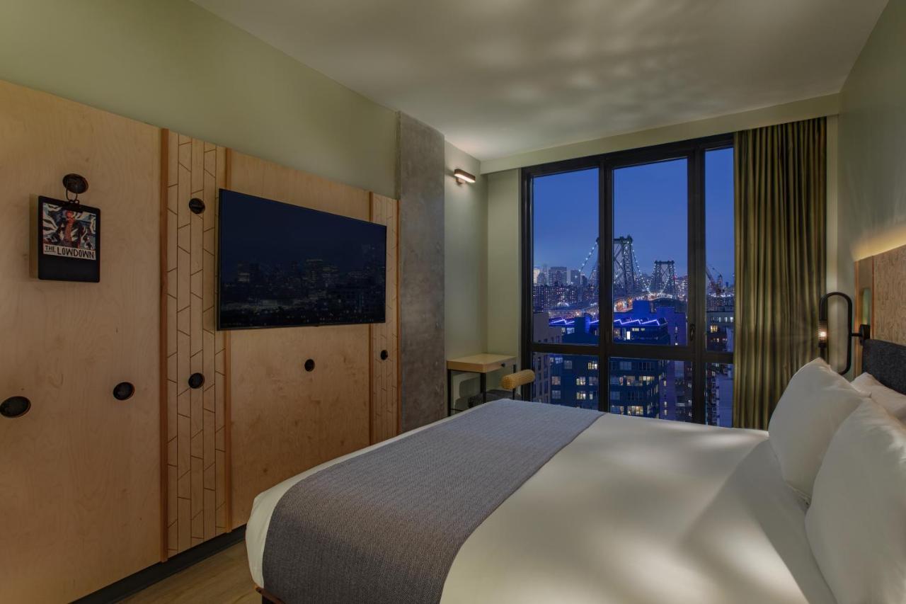 Отель Moxy Brooklyn Williamsburg Нью-Йорк Экстерьер фото